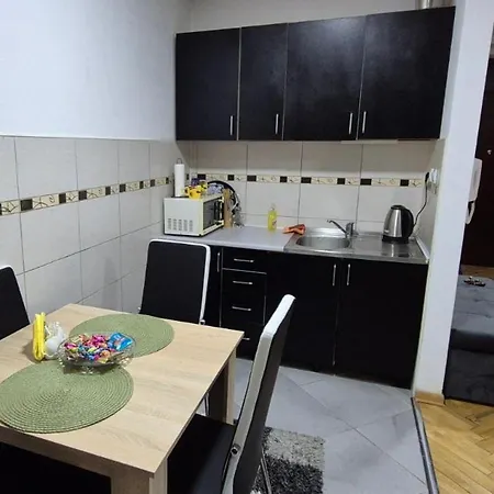 Teddy12-vlasic Apartament